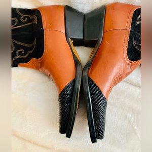 NINE WEST COWBOY BOOTS GORGEOUS TWO TONE BLACK & BROWN NWOT TRIED ON/NEVER WORN